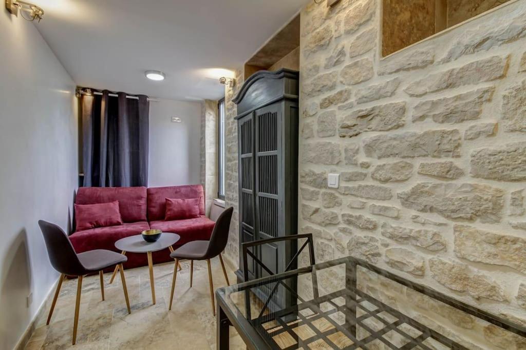 La Cachette - Topdestination-Dijon - Centre Ville - Classe 3 Etoiles Zewnętrze zdjęcie